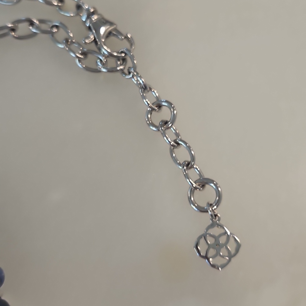 Kendra Scott Rebecca Necklace - Picture 3 of 3
